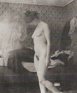 Edgard Munch, Retrato de Rosa Meissner en el Ware&uuml;nde Estudio (Chica desconsolada), 1907. Gelatina te&ntilde;ida impresa